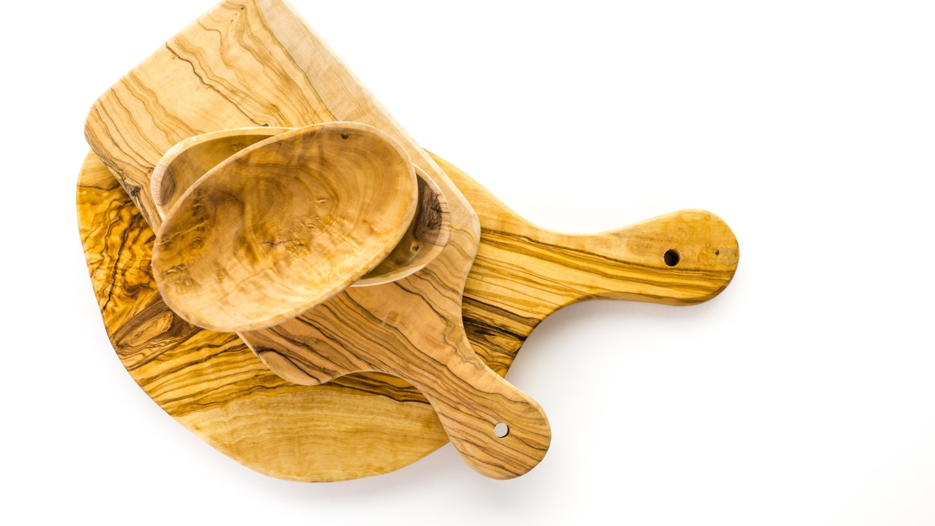 Bezpieczeństwo i regulacje związane z deskami reklamowymi Deska reklamowa z zachowaniem norm bezpieczeństwa