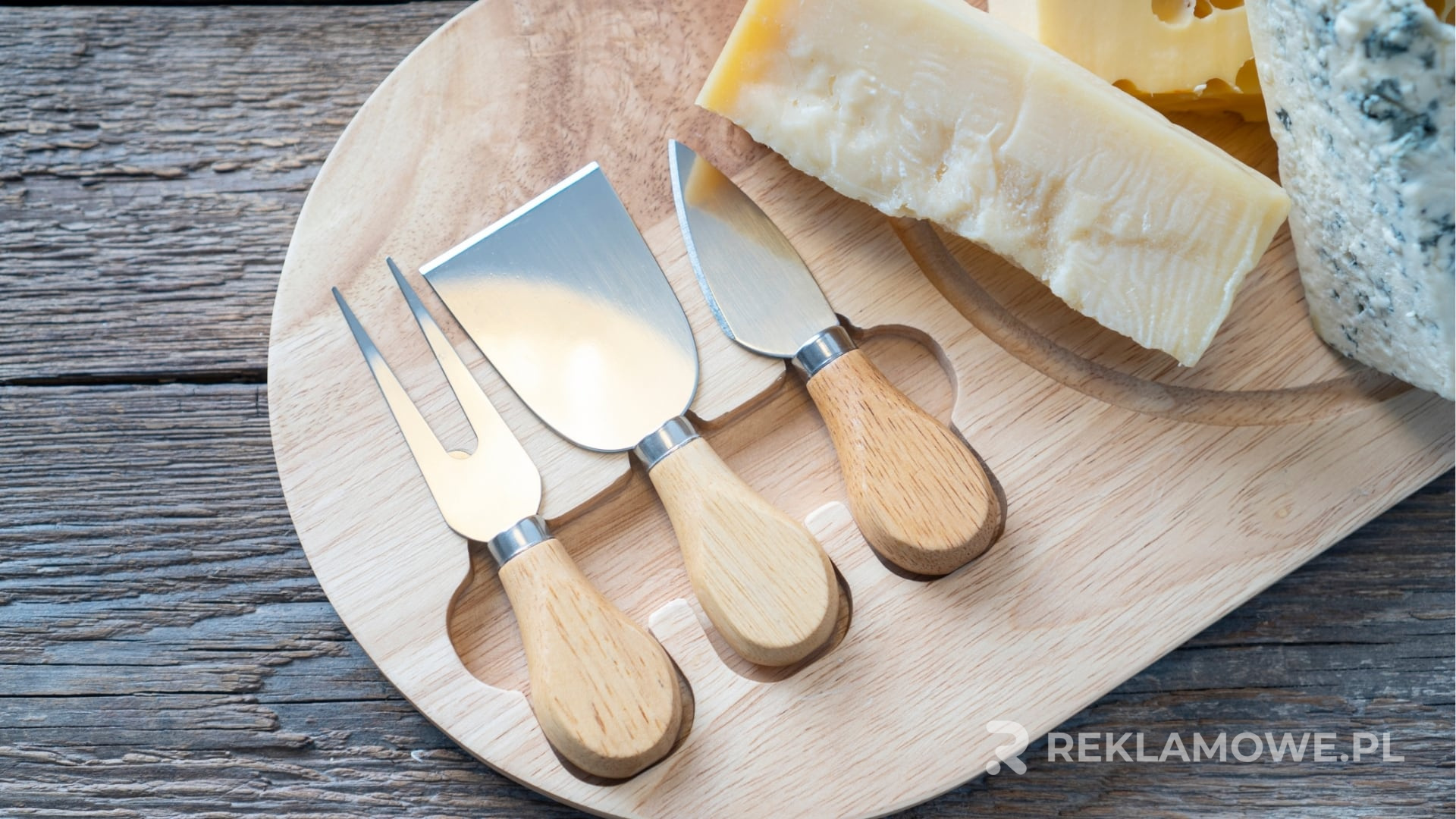 Najlepsze lokalizacje dla desek reklamowych w 2025 roku